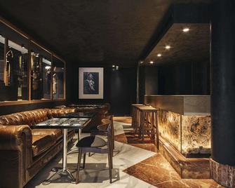 هوتل بالميس، آميمبر أوف بريفيريد هوتلز آند ريزورتس - برشلونة - ردهة