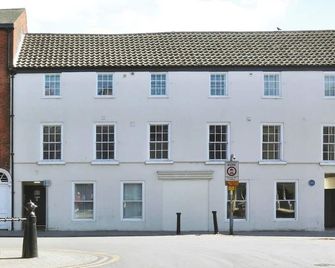 Studio- West Burton Power Station- Ranby - Retford - Будівля