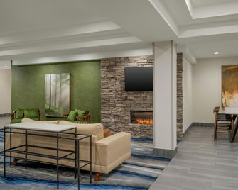 Fairfield Inn & Suites by Marriott Bloomington - בלומינגטון - לובי