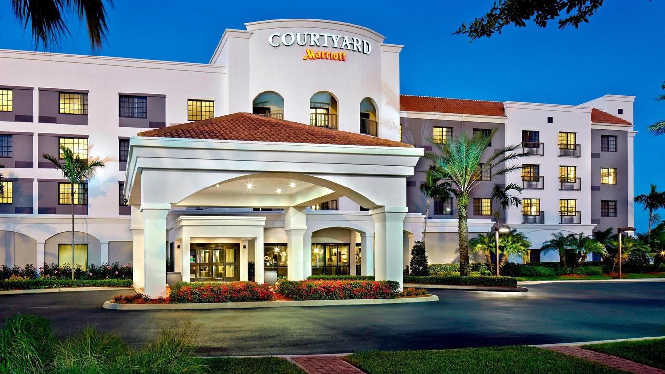 Courtyard by Marriott Stuart