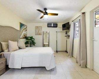 El depa de Acuario - Cancún - Habitación