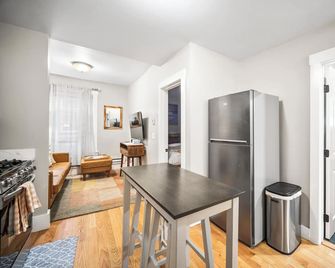 3brm/1bath North End Gem - Βοστώνη - Τραπεζαρία