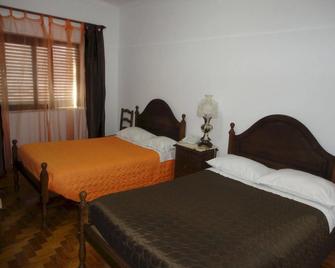 Hotel Domus - Κοΐμπρα - Κρεβατοκάμαρα