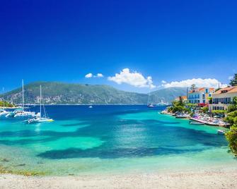 Villa Russa Anna Large Private Pool Walk to Beach Sea Views Wifi Car Not Required - 2019 - Argostoli - Sypialnia