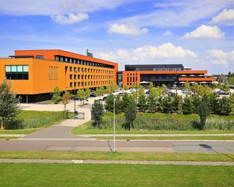 Van Der Valk Hotel Almere - Almere - Edificio