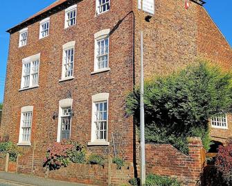 Black Swan Guest House - Marton - Edificio