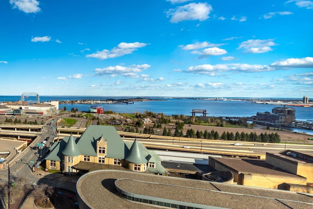Outdoors view view of Radisson Hotel Duluth-Harborview, MN
