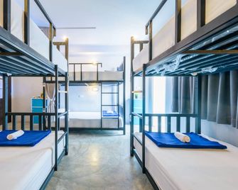 Hip Hostel - Patong - Habitación
