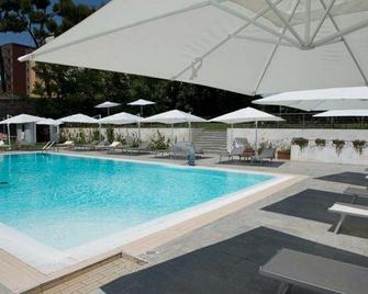 Miglio D'Oro Park Hotel - Ercolano - Piscina