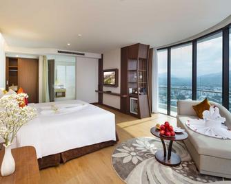 Regalia Gold Hotel - Nha Trang - Bedroom