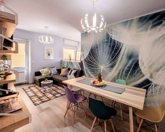 Casa Gabry Design a Due Passi dal Centro e dal Mare - San Benedetto del Tronto - Dining room