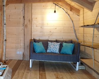 Kabanéo - gîte et sauna- Samois sur Seine - Forêt de Fontainebleau - Samois-sur-Seine - Living room