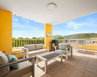 La Parguera View - Beautiful Penthouse apartment located in La Parguera, PR - La Parguera - Balcón