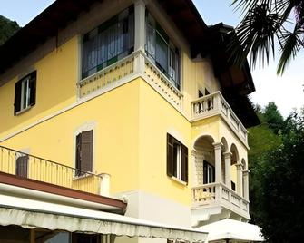Hotel La Rondinella - Cannero Riviera