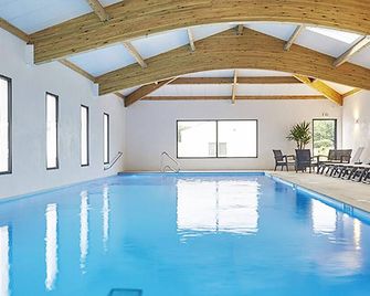 Pretty chalet for 6, residence with swimming pool - Saint-Hilaire-de-Riez - Piscine