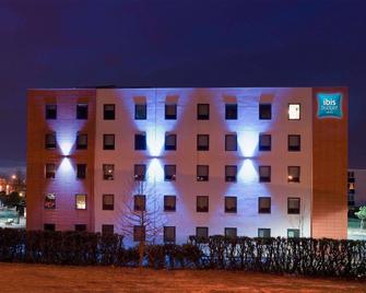 Ibis Budget Toulouse Aeroport - Blagnac - Gebouw