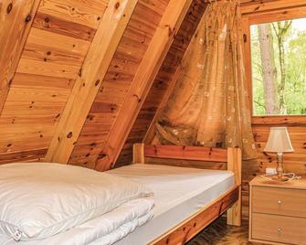 1 bedroom amazing apartment in Lukecin - Łukęcin - Sypialnia