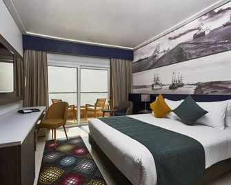 Mercure Ismailia Forsan Island Hotel - Ismailiyah - Bedroom