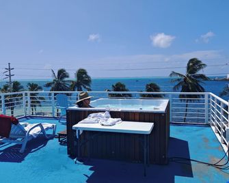 Bahia San Andres Hospedaje - San Andrés - Μπαλκόνι