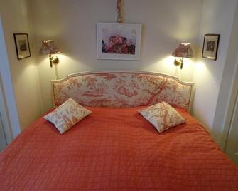 B&B Capitaine Piret - Brussels - Bedroom