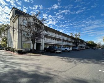 Studio 6 Rancho Cordova, CA - West Sacramento - Gebäude