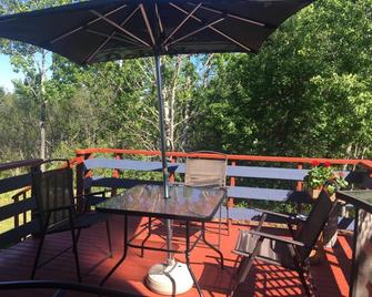 Youth Hostel - Charlottetown - Balcony