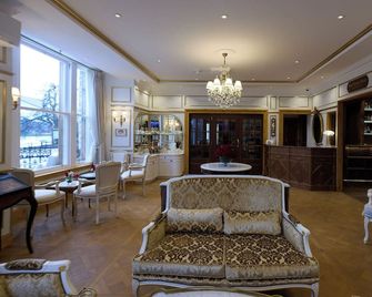 The Ambassador Hotel - Inverness - Lounge