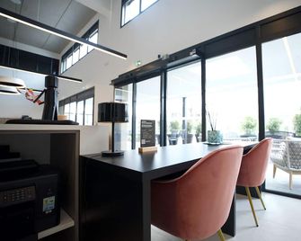 Arrow Hotel Euroairport Bale Mulhouse - Егенайм