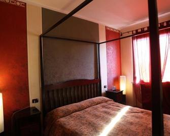 Manuela Le Quattro Coppe - Desenzano del Garda - Bedroom