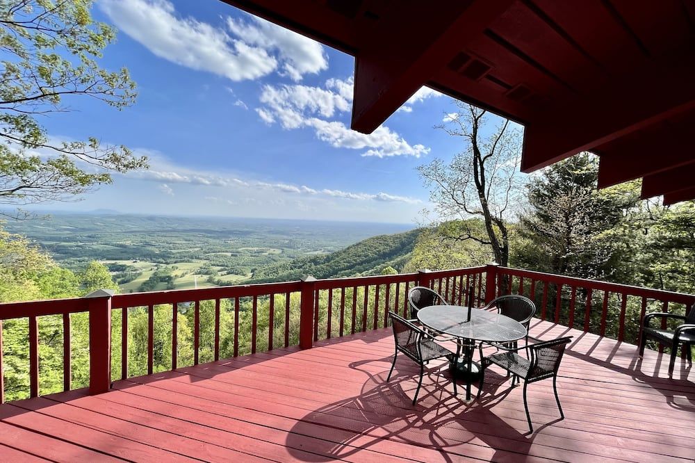Mountain Top Retreat With Panoramic Views Just Off The Blue Ridge Parkway! - Hillsville - Balkon