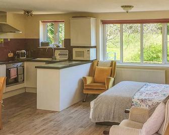 Burnside - Dumfries - Kitchen