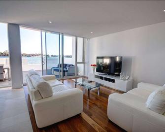 Seapoint 102 - Mandurah - Living room