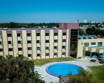 Hotel Agua Del Desierto - Calama - Bygning
