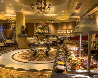 Peermont Walmont at Graceland, Secunda - Secunda - Restaurant