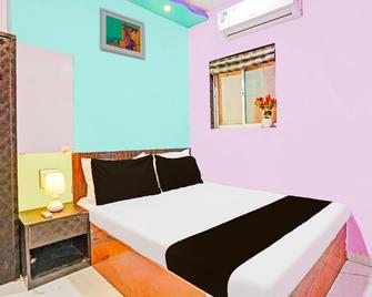Hotel O Asma - Mumbai - Bedroom