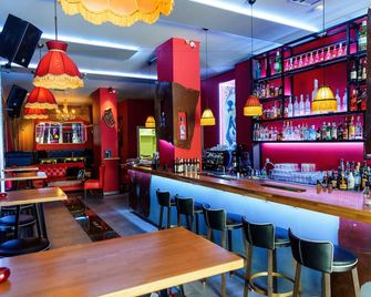 Lux Hotel - Πειραιάς - Bar