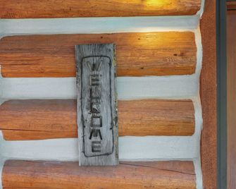 Moose Hollow Studio Cabin - Eureka