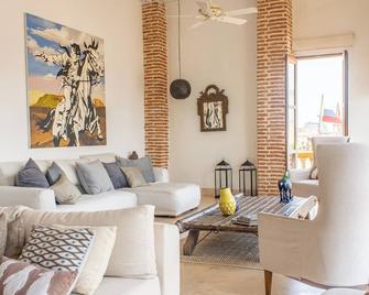 Beautiful and luxury apartment. Located in the old city of Cartagena. - Καρταχένα - Σαλόνι