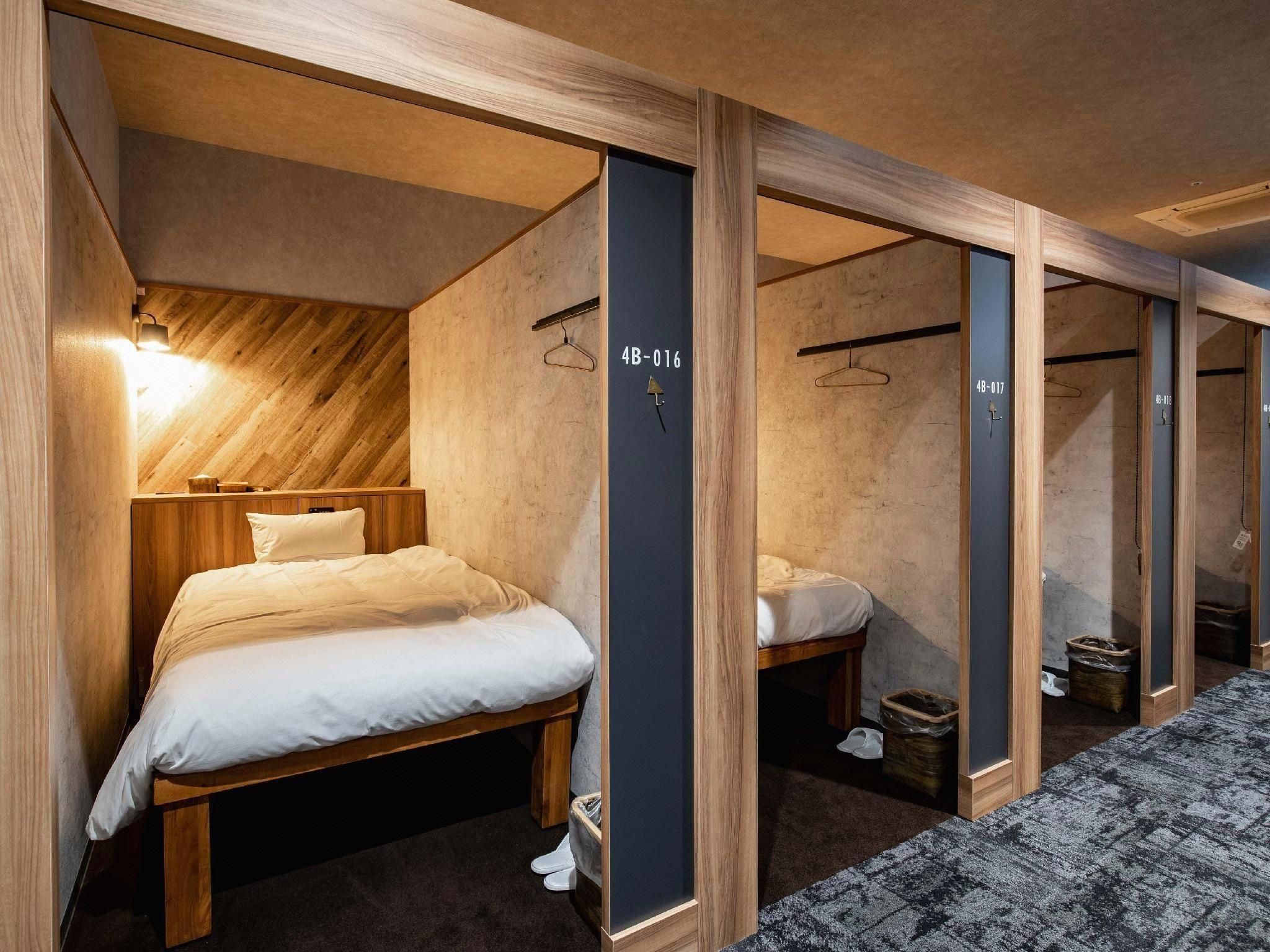 Eight Point Inn Kanazawa - Kanazawa - Schlafzimmer