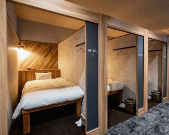 Eight Point Inn Kanazawa - Kanazawa - Schlafzimmer