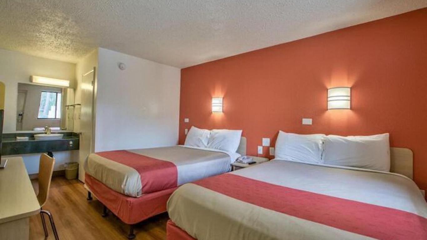 Loyalty Inn Tallahassee