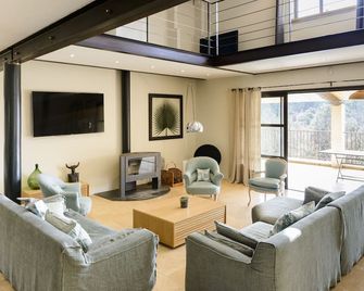 Les Gardis Family House for Ideal Refuge - Cadenet - Living room