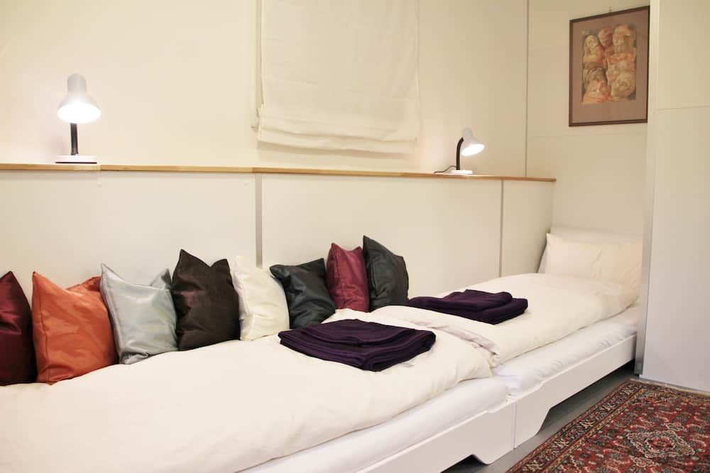 Ideal for couples for long and short term rental ,, special rates for long term rental - מינכן - חדר שינה