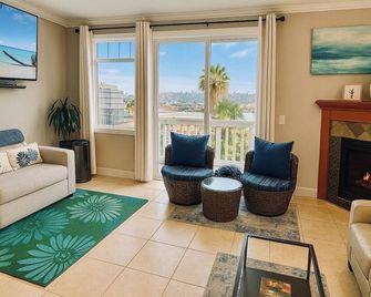 Luxury stay! Iconic Space Needle view with easy access to AK cruise terminals! - Seattle - Sala