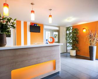 ibis budget Châtellerault - Châtellerault - Front desk