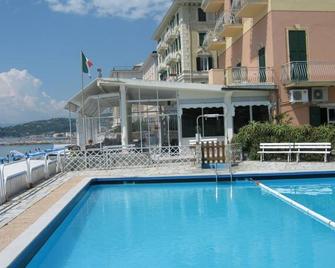 Hotel Bianca Maria - Varazze - Pool