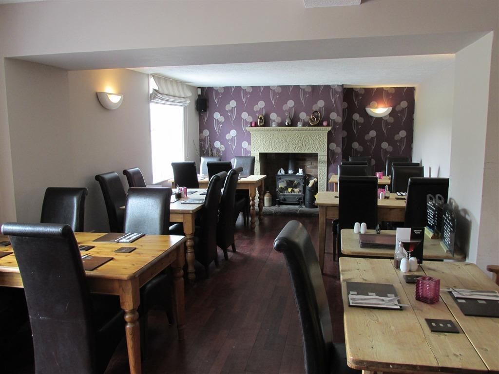 ذي أوكيوفر آرمز