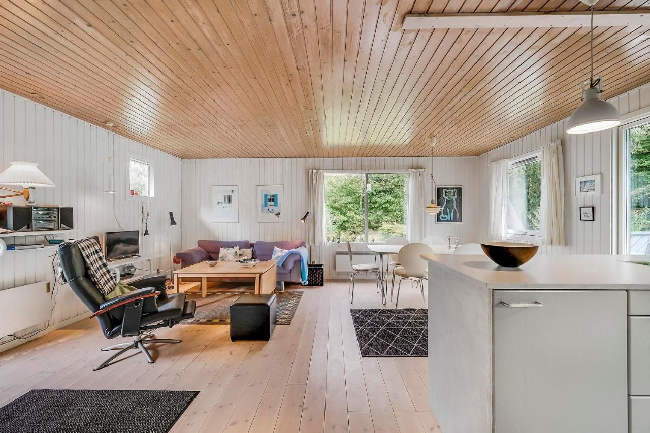 Well-Maintained Holiday Home Close To Beautiful Swimming Beach – Ebeltoft
