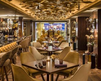 Fairmont Hotel Vier Jahreszeiten - Hamburg - Restaurant