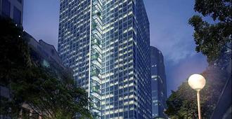 The Mini Suites - Eton Tower Makati - Makati - Building